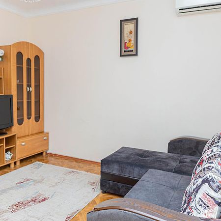 Reliablehouse Квартира В Самом Центре Города Almaty Exterior foto